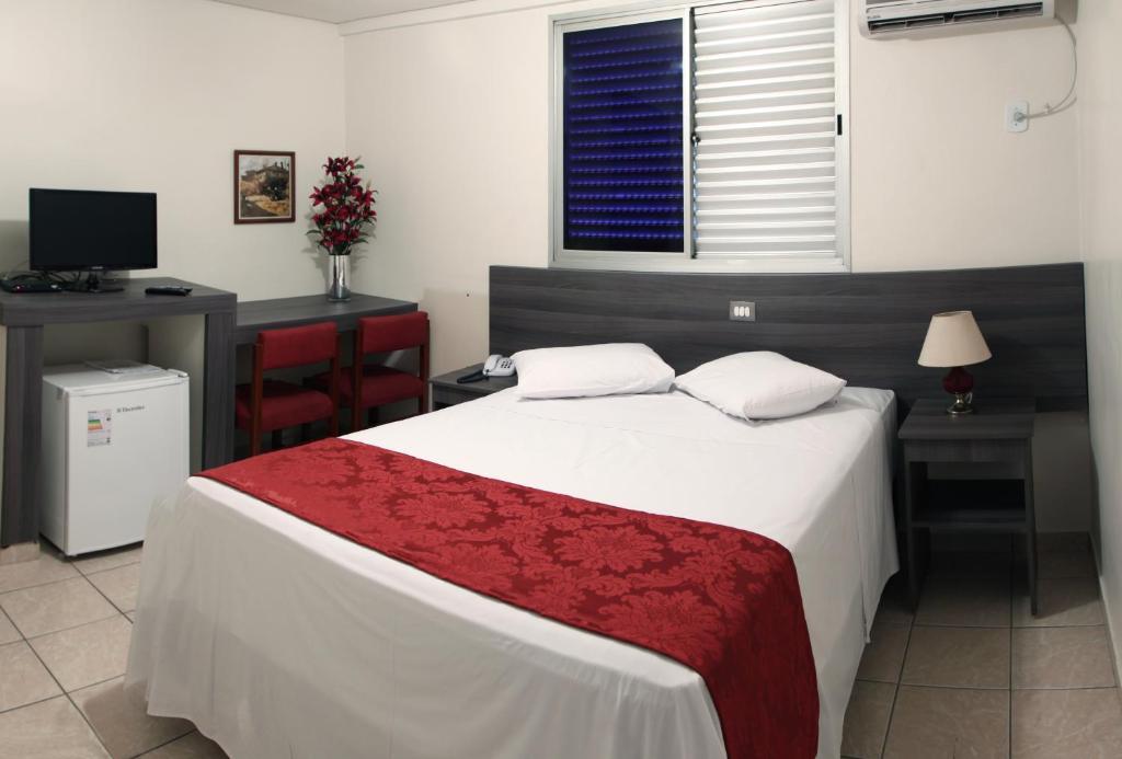 Single Room,378739099:JPEG
